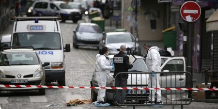 Suite à l’attentat dont a été victime la capitale française, un mail circulait massivement, prévenant les internautes d’un certain e-mail qui contiendrait un virus.